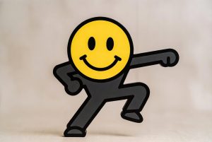 How do you do the slanted Kick and punch face?